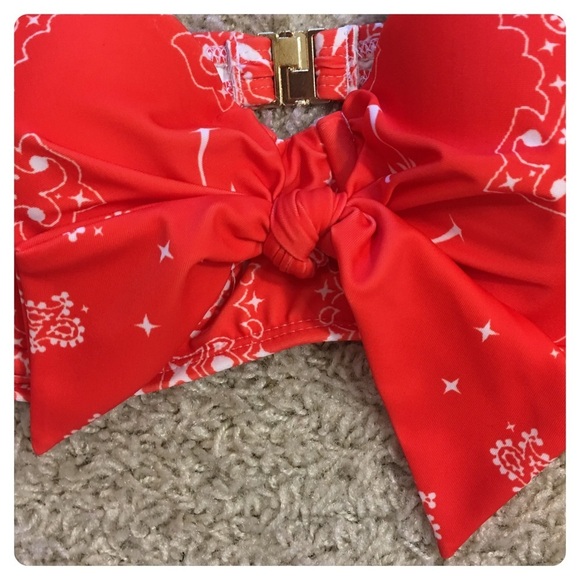 NWT! Wildfox La Bandita  Bandeau Bikini Top - Picture 6 of 8